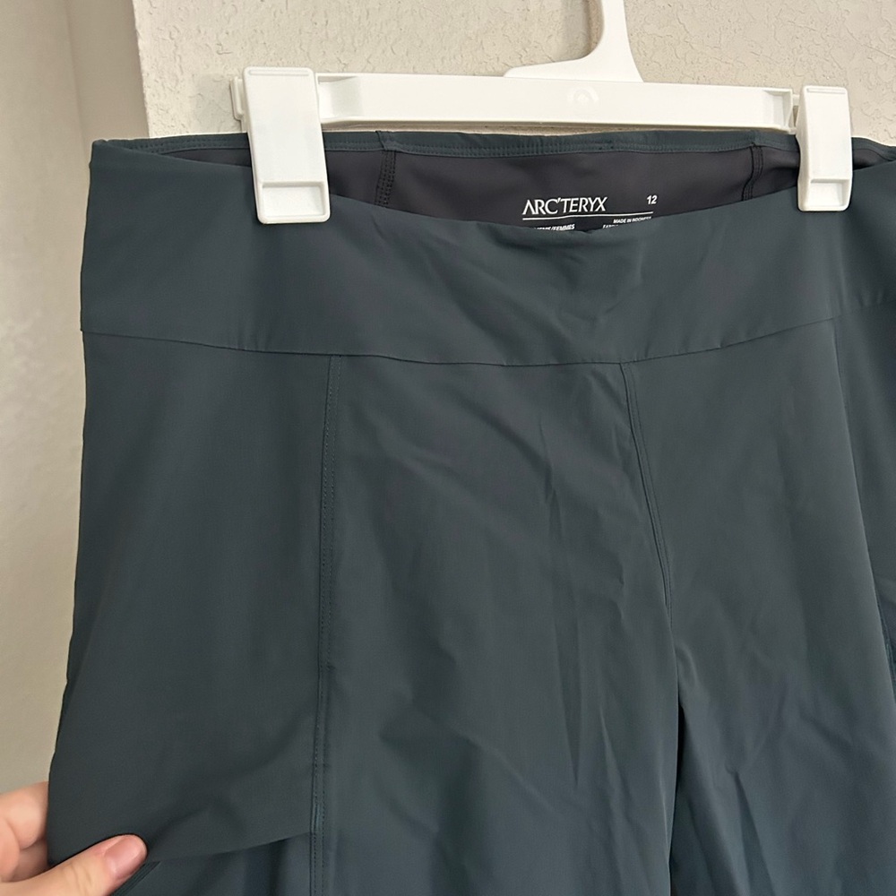 Arc'teryx Sabria Pants women’s size 12 dark grey - Picture 3 of 6